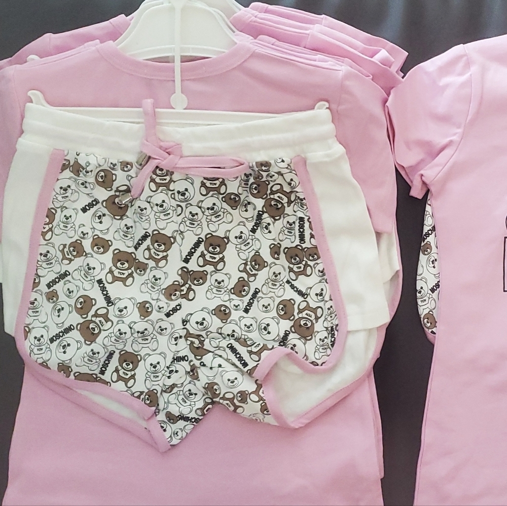 Little girls 2 piece set